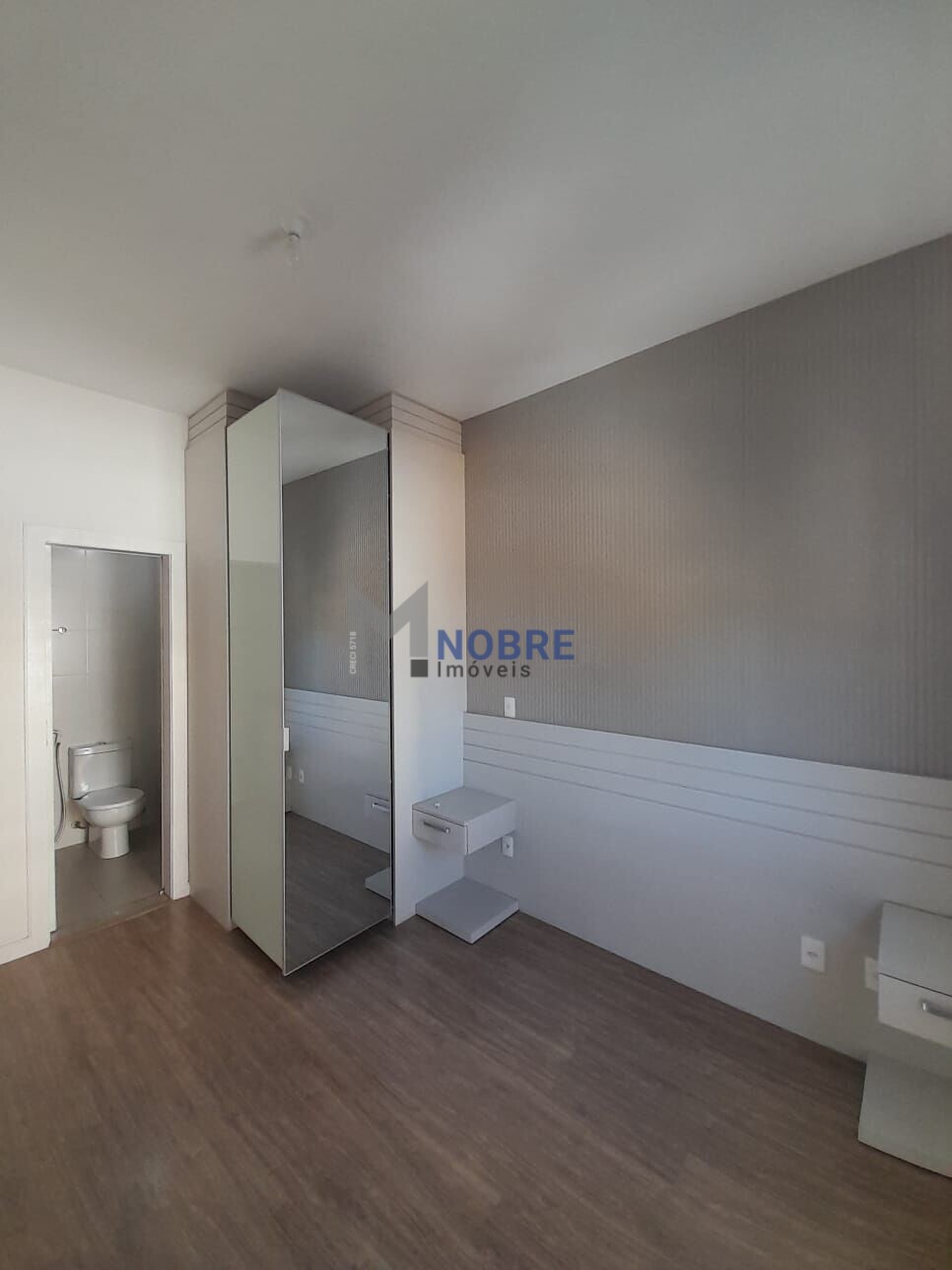 Apartamento à venda com 2 quartos, 61m² - Foto 10