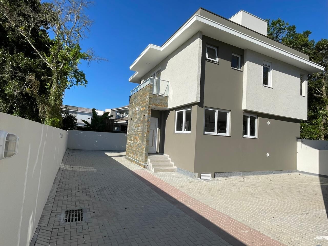 Casa à venda com 3 quartos, 188m² - Foto 11