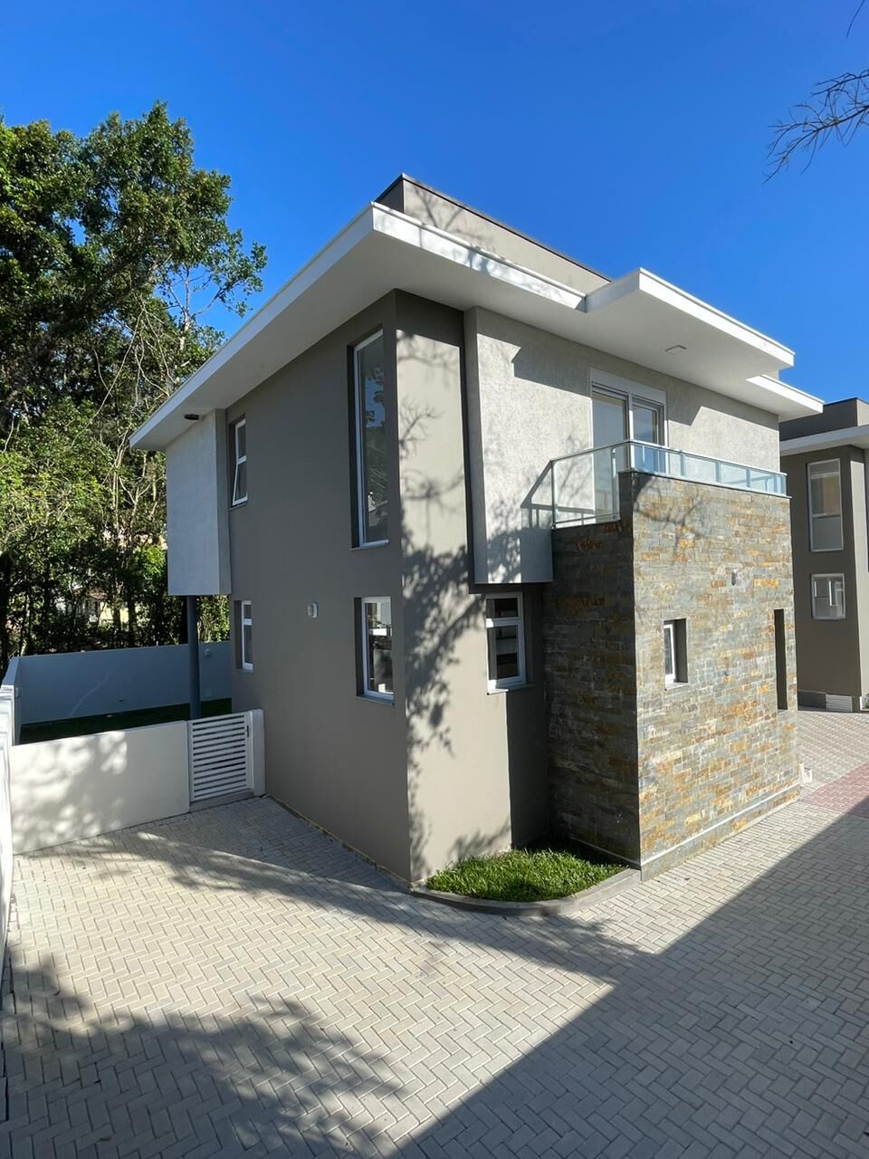 Casa à venda com 3 quartos, 188m² - Foto 8