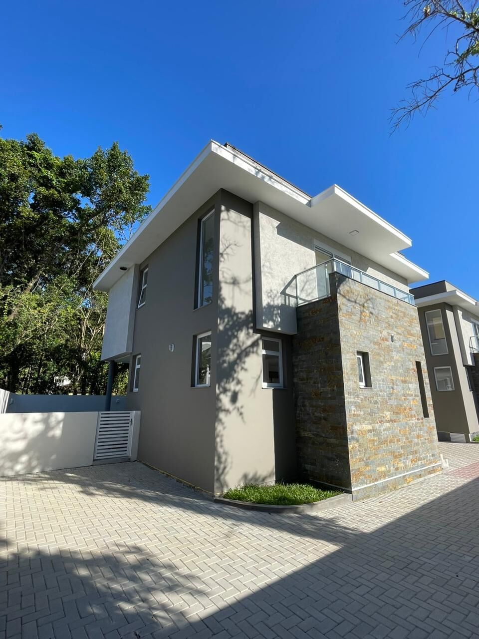 Casa à venda com 3 quartos, 188m² - Foto 14