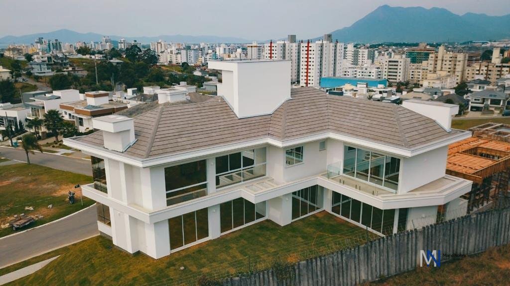 Casa à venda com 4 quartos, 475m² - Foto 21