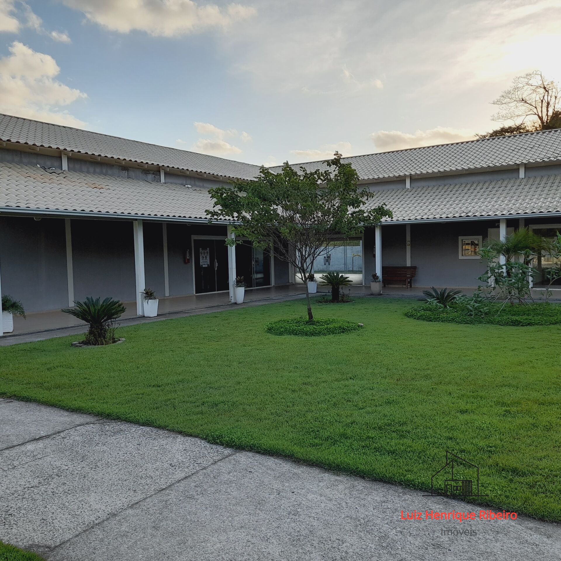 Terreno à venda, 216m² - Foto 25