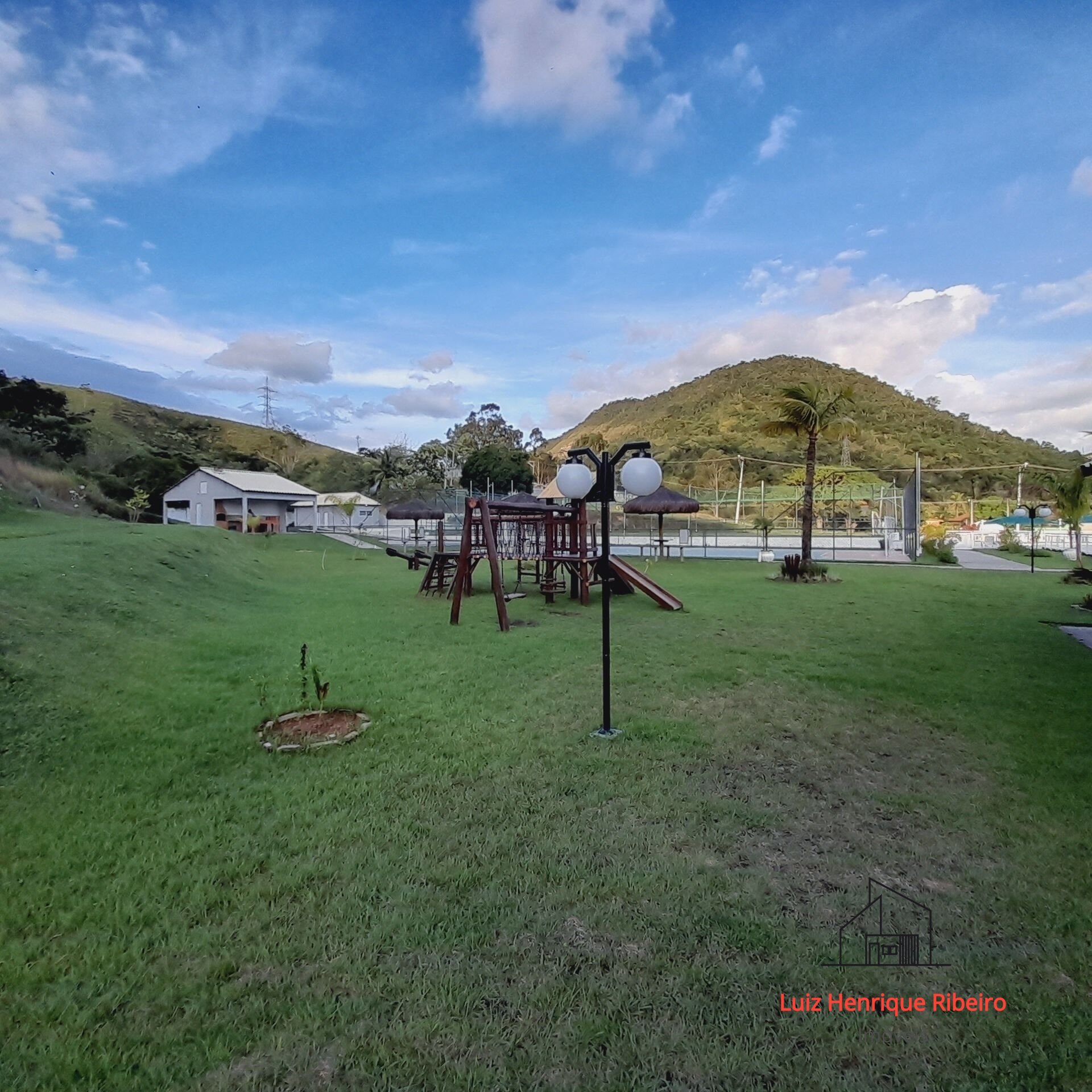 Terreno à venda, 216m² - Foto 12