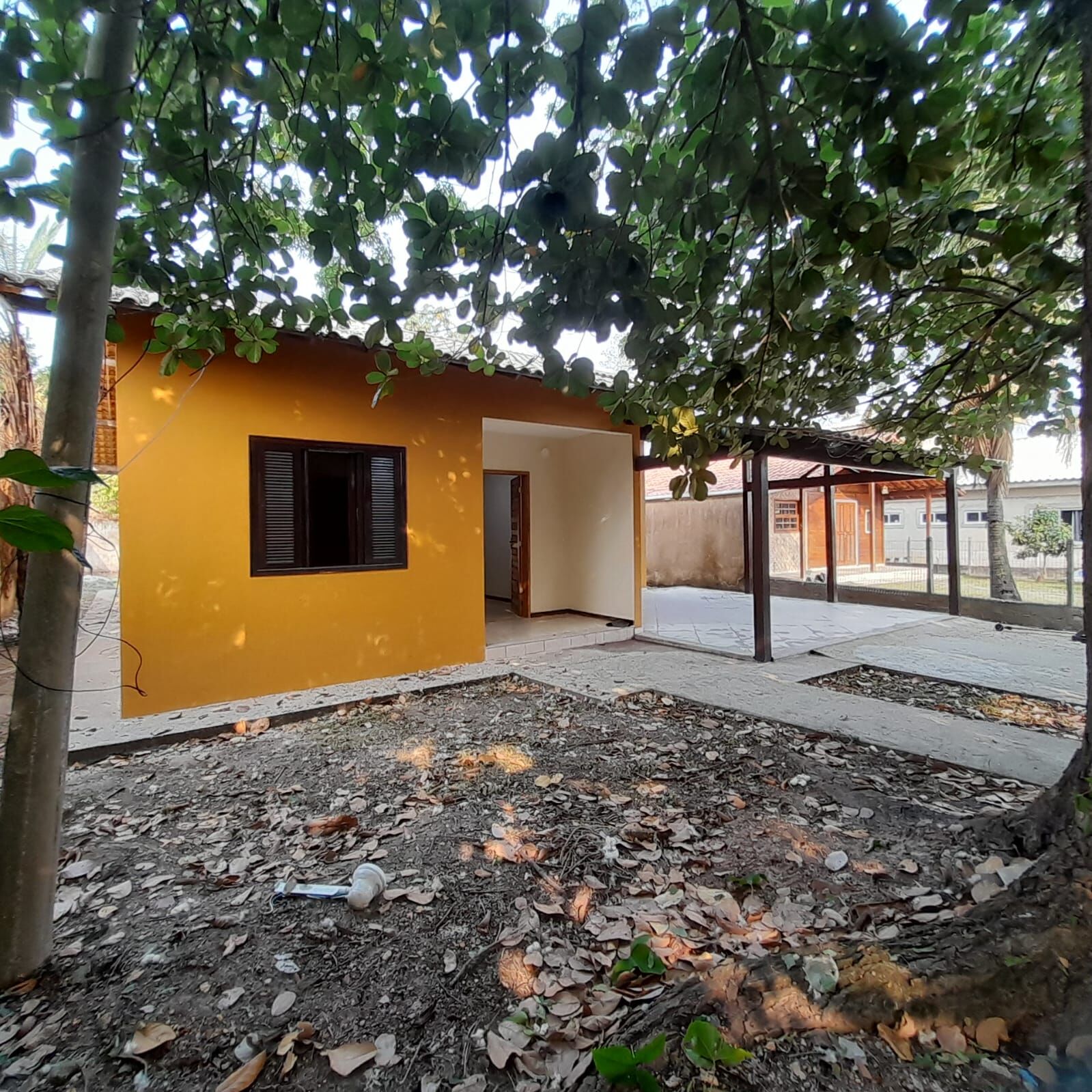 Casa de Condomínio para alugar com 3 quartos, 110m² - Foto 1