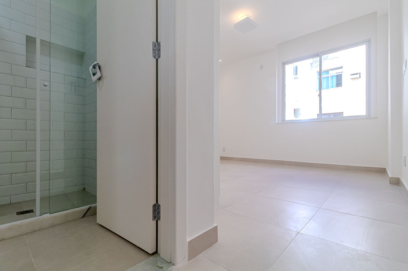 Apartamento à venda com 3 quartos, 135m² - Foto 9