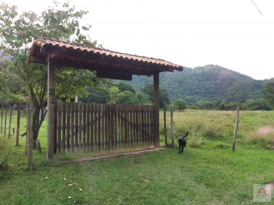 Fazenda à venda com 1 quarto, 200m² - Foto 5