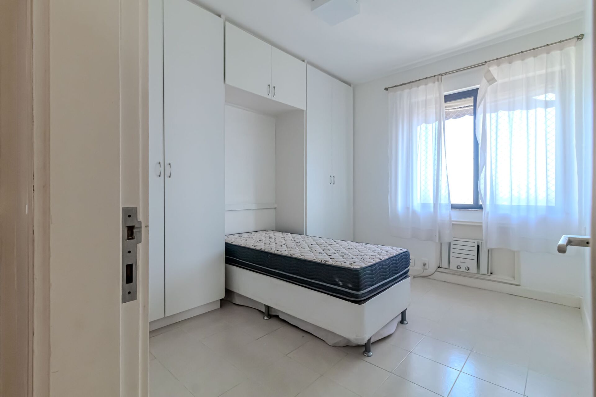 Apartamento à venda com 3 quartos, 107m² - Foto 22