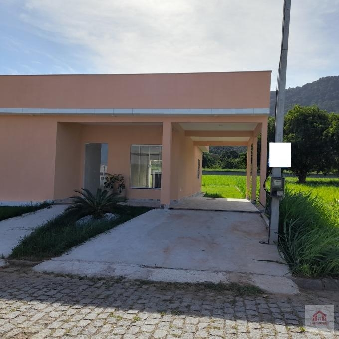 Casa de Condomínio à venda com 3 quartos, 121m² - Foto 2