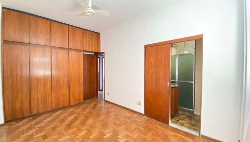 Apartamento à venda com 3 quartos, 205m² - Foto 7