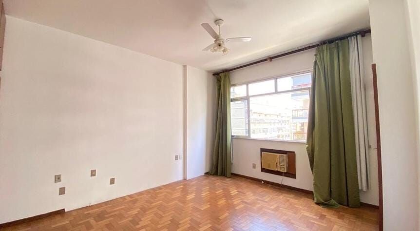 Apartamento à venda com 3 quartos, 205m² - Foto 5