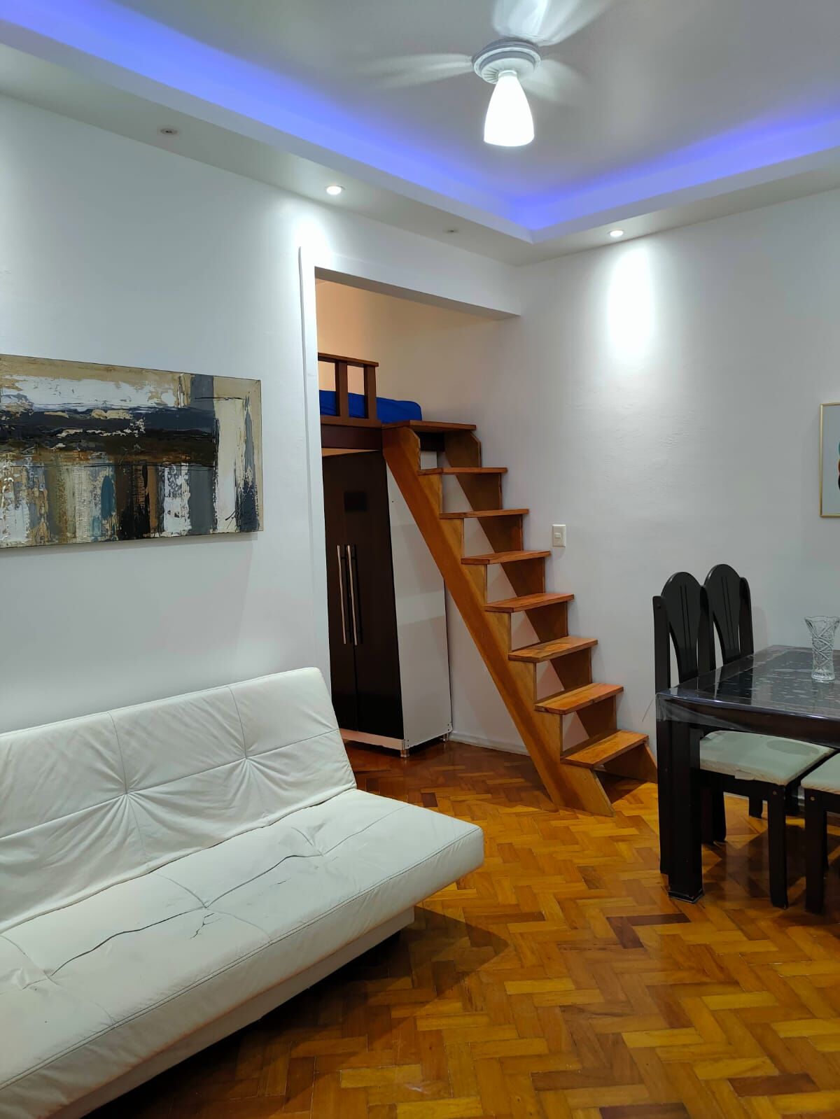 Apartamento à venda com 1 quarto, 50m² - Foto 3