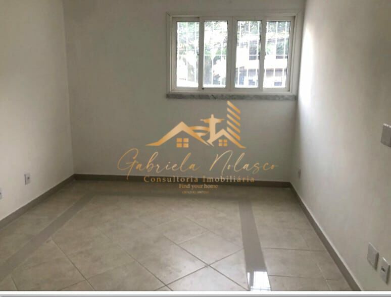 Casa à venda com 3 quartos, 350m² - Foto 2