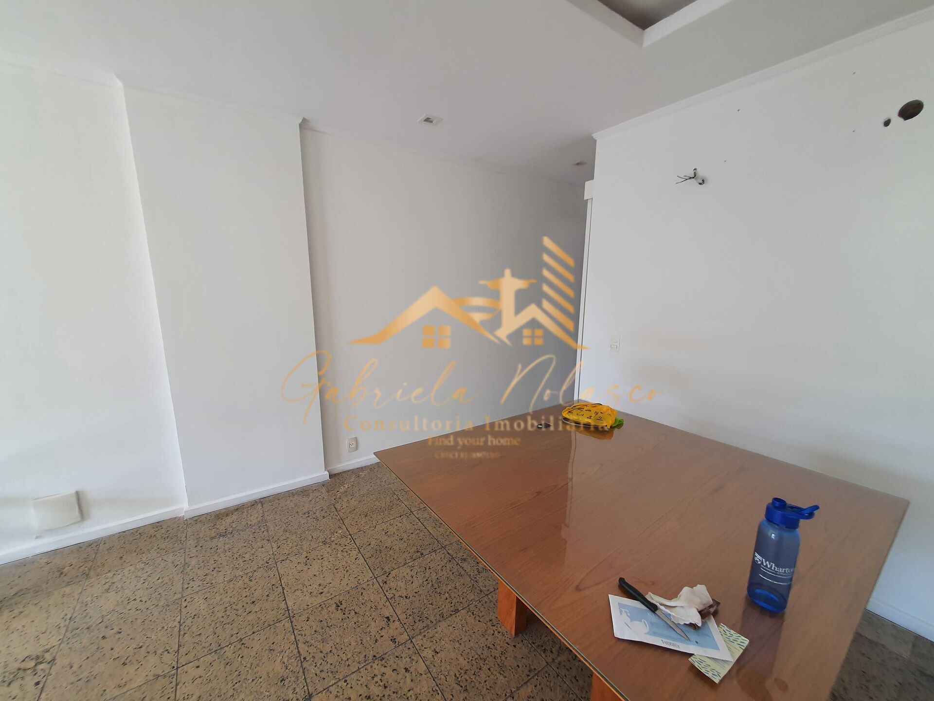 Apartamento à venda com 2 quartos, 100m² - Foto 23