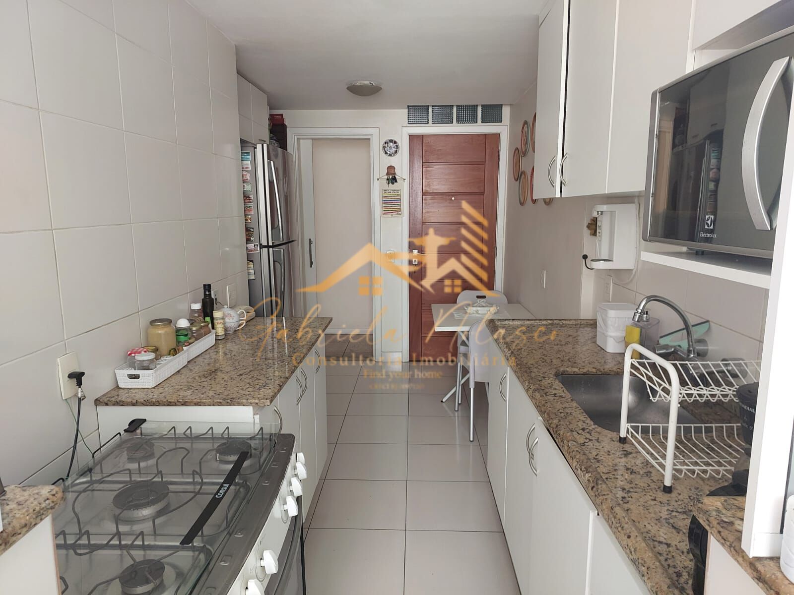 Apartamento à venda com 2 quartos, 100m² - Foto 42