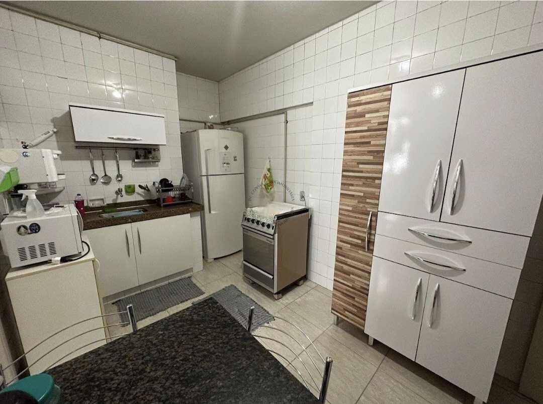 Apartamento à venda com 3 quartos, 130m² - Foto 4