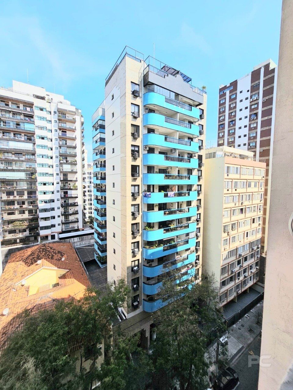 Apartamento à venda com 2 quartos, 90m² - Foto 4