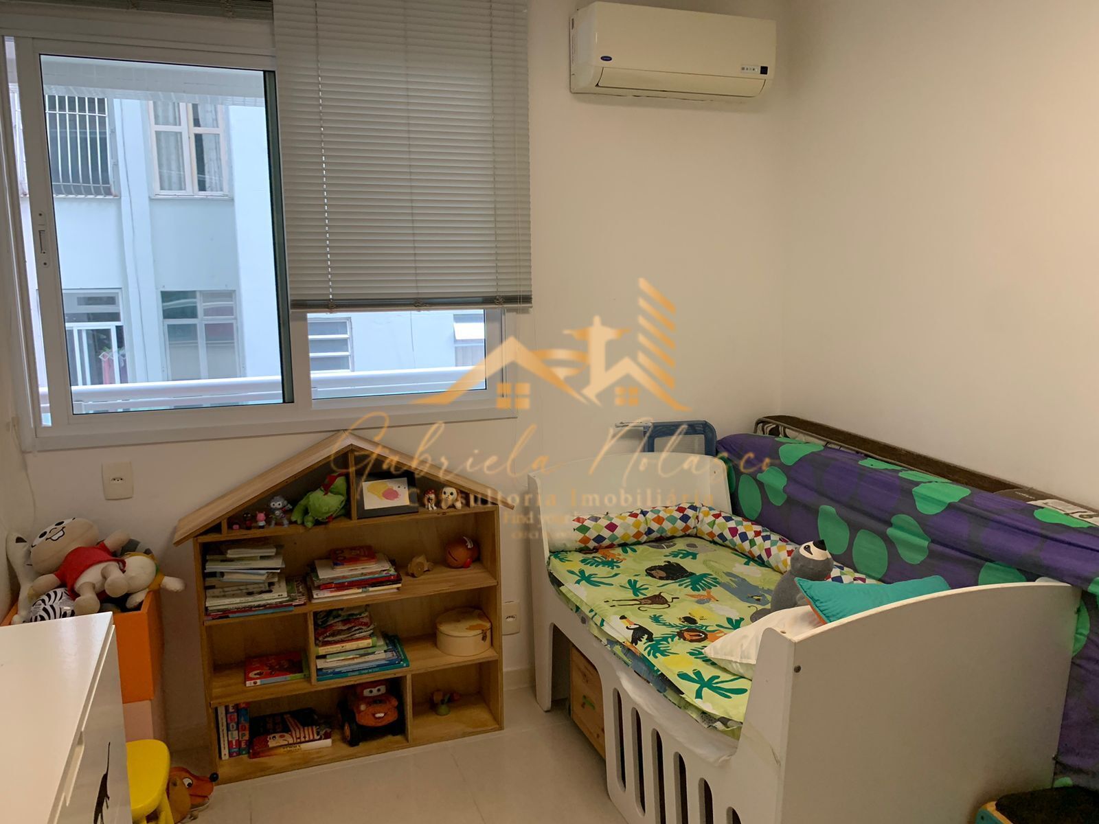 Apartamento à venda com 2 quartos, 70m² - Foto 10