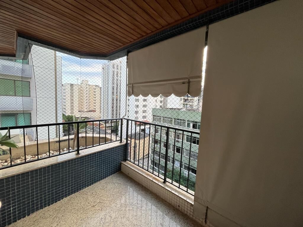 Apartamento à venda com 4 quartos, 160m² - Foto 4