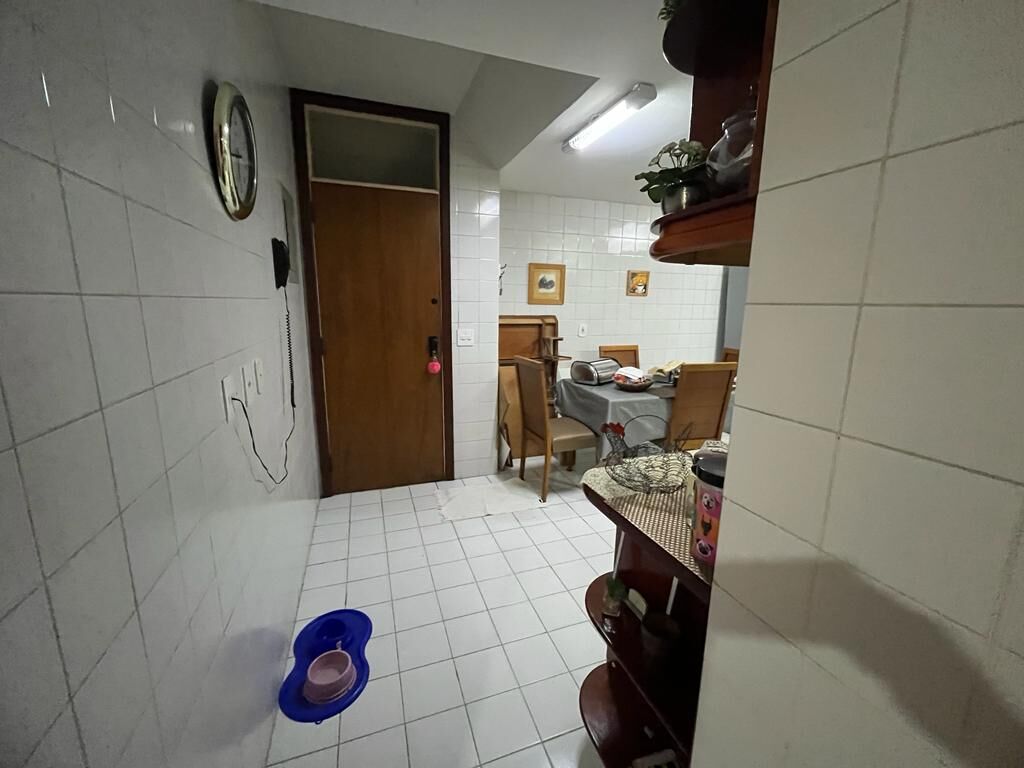 Apartamento à venda com 4 quartos, 160m² - Foto 33