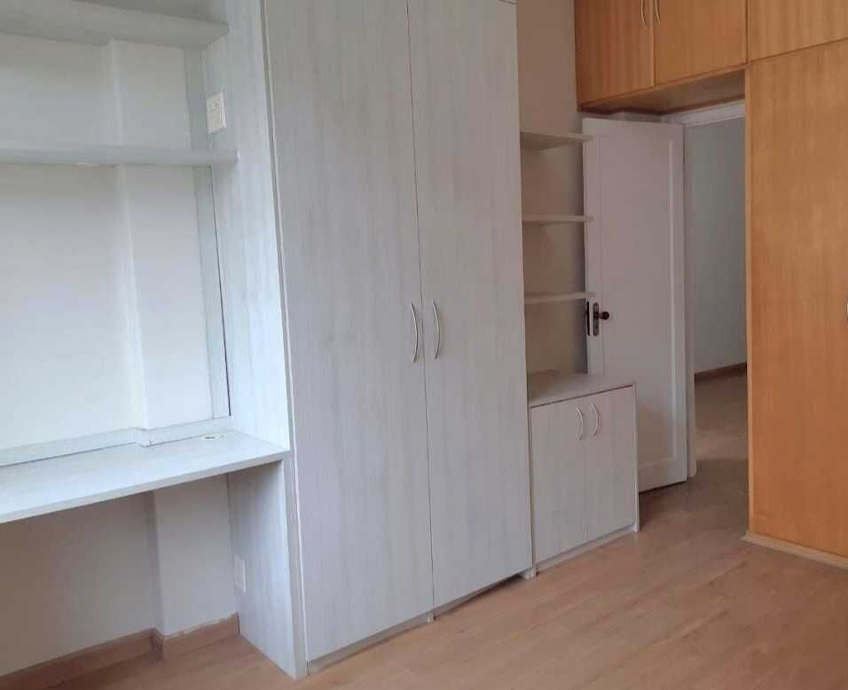 Apartamento à venda com 2 quartos, 80m² - Foto 3