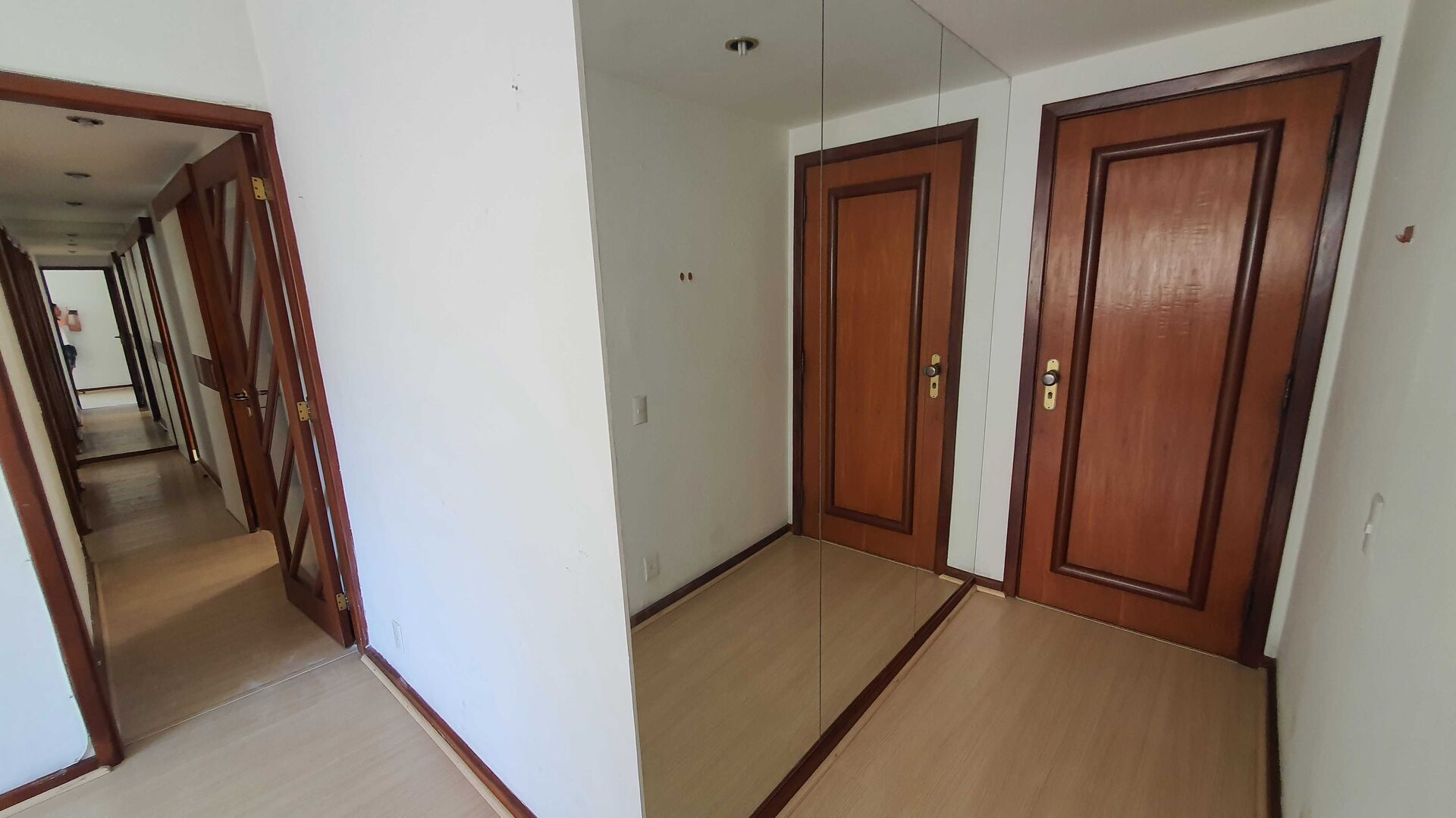 Apartamento à venda com 3 quartos, 90m² - Foto 7