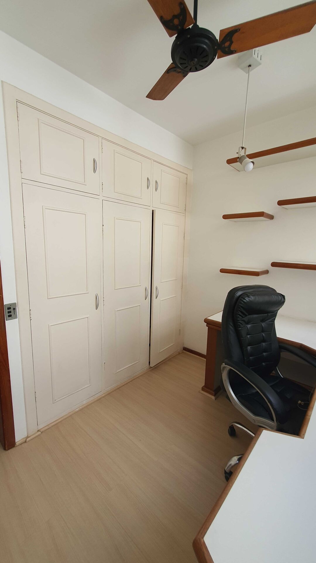 Apartamento à venda com 3 quartos, 90m² - Foto 17