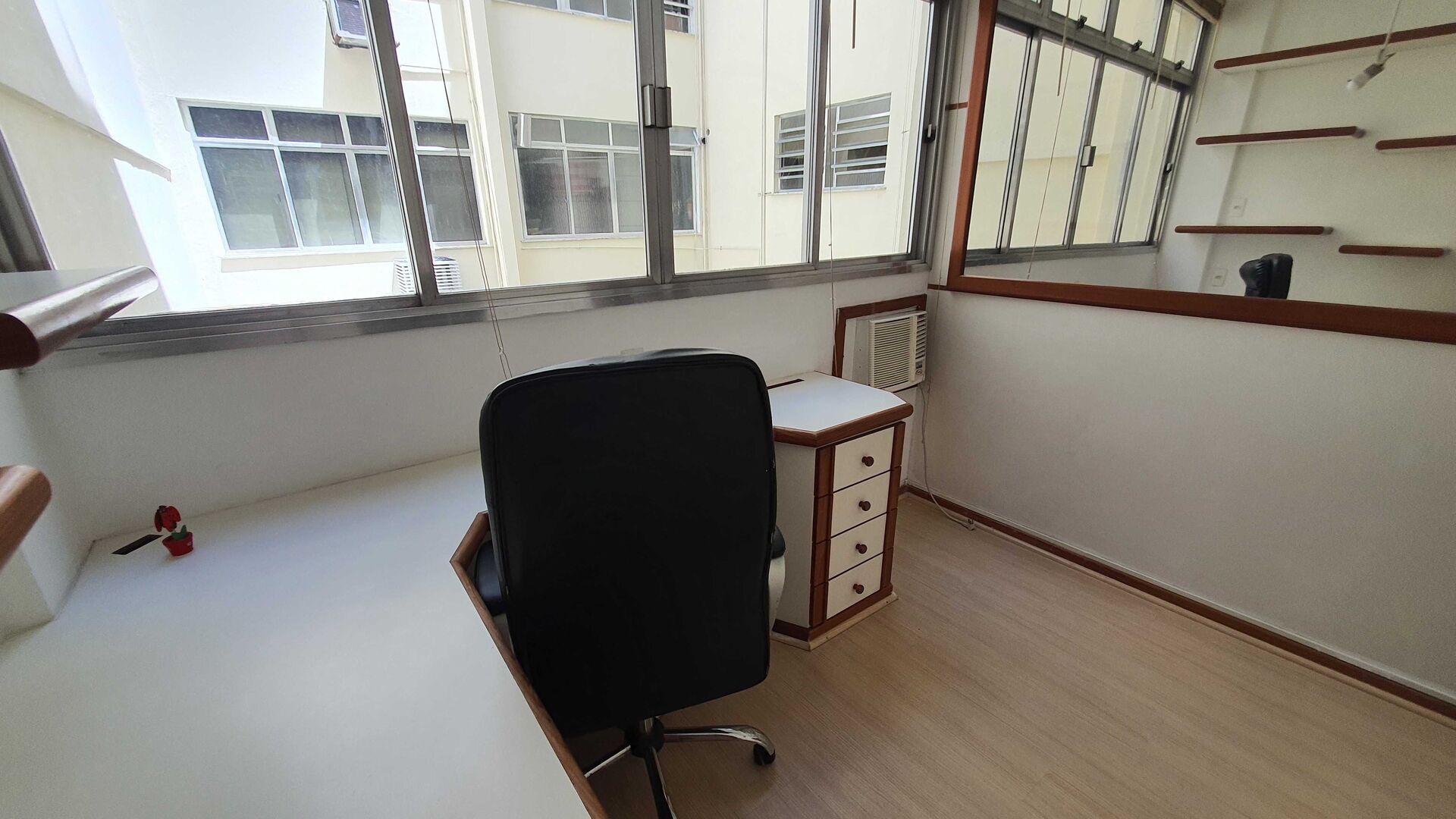 Apartamento à venda com 3 quartos, 90m² - Foto 16