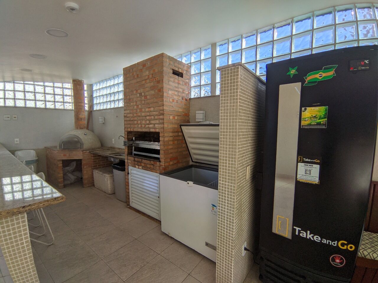 Apartamento à venda com 2 quartos, 70m² - Foto 21