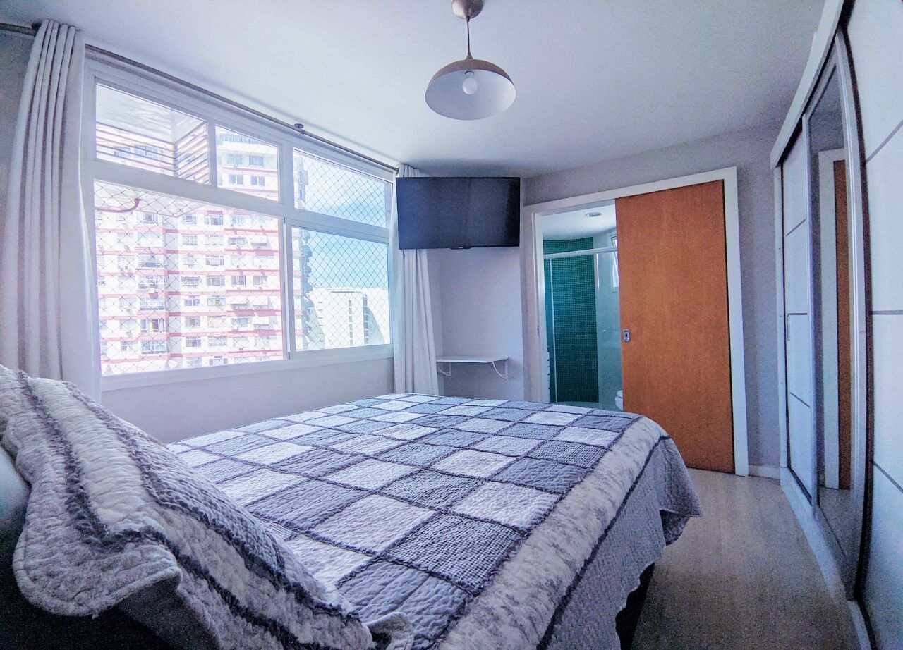 Apartamento à venda com 2 quartos, 70m² - Foto 23