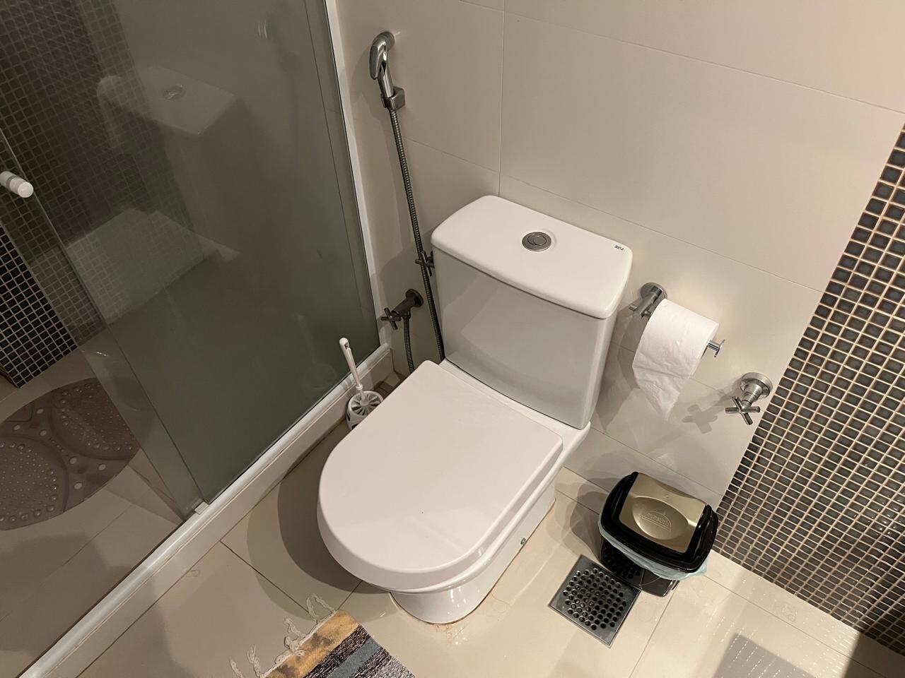 Apartamento à venda com 4 quartos, 150m² - Foto 18