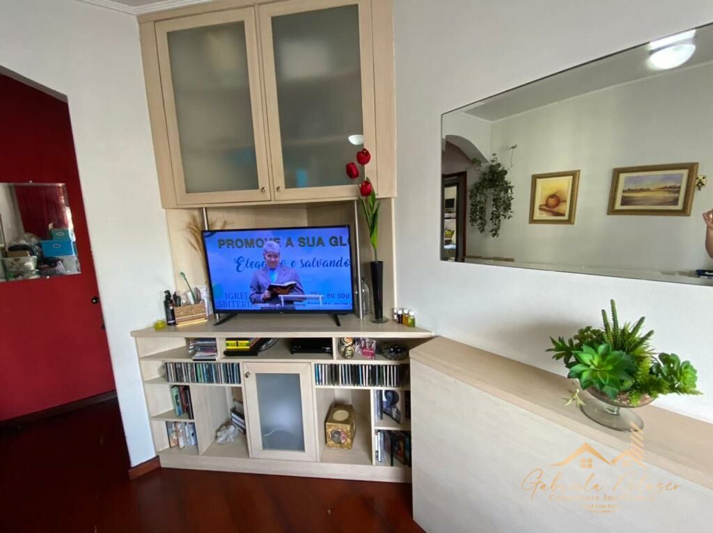 Apartamento à venda com 2 quartos, 74m² - Foto 2