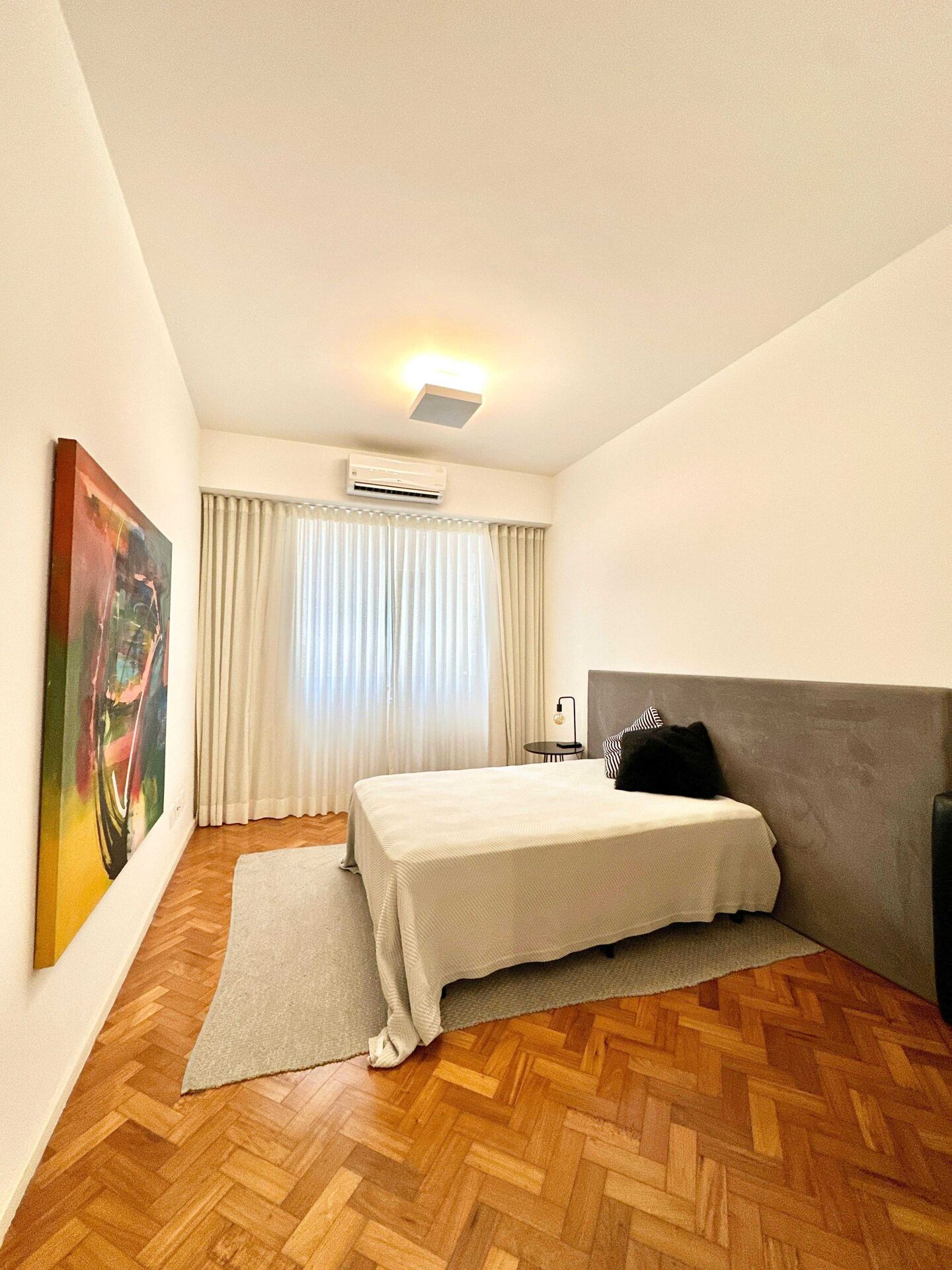 Apartamento à venda com 3 quartos, 209m² - Foto 9