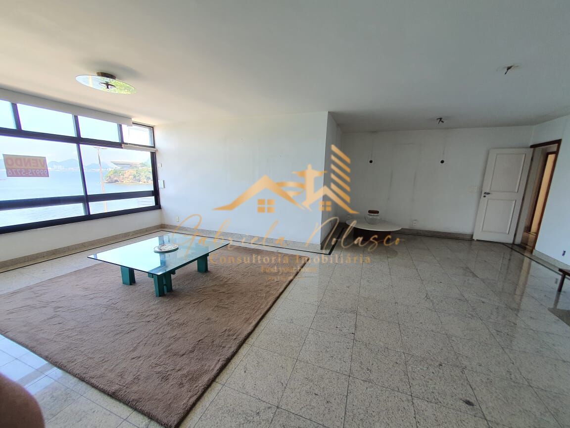 Apartamento à venda com 4 quartos, 178m² - Foto 4