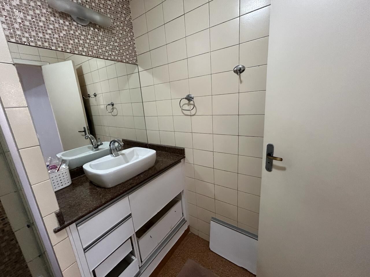 Apartamento à venda com 4 quartos, 125m² - Foto 9