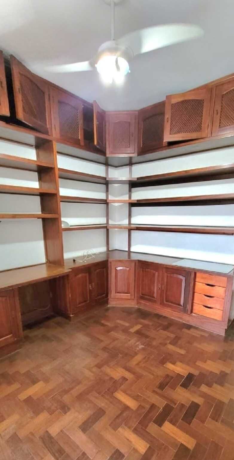 Apartamento à venda com 3 quartos, 140m² - Foto 9