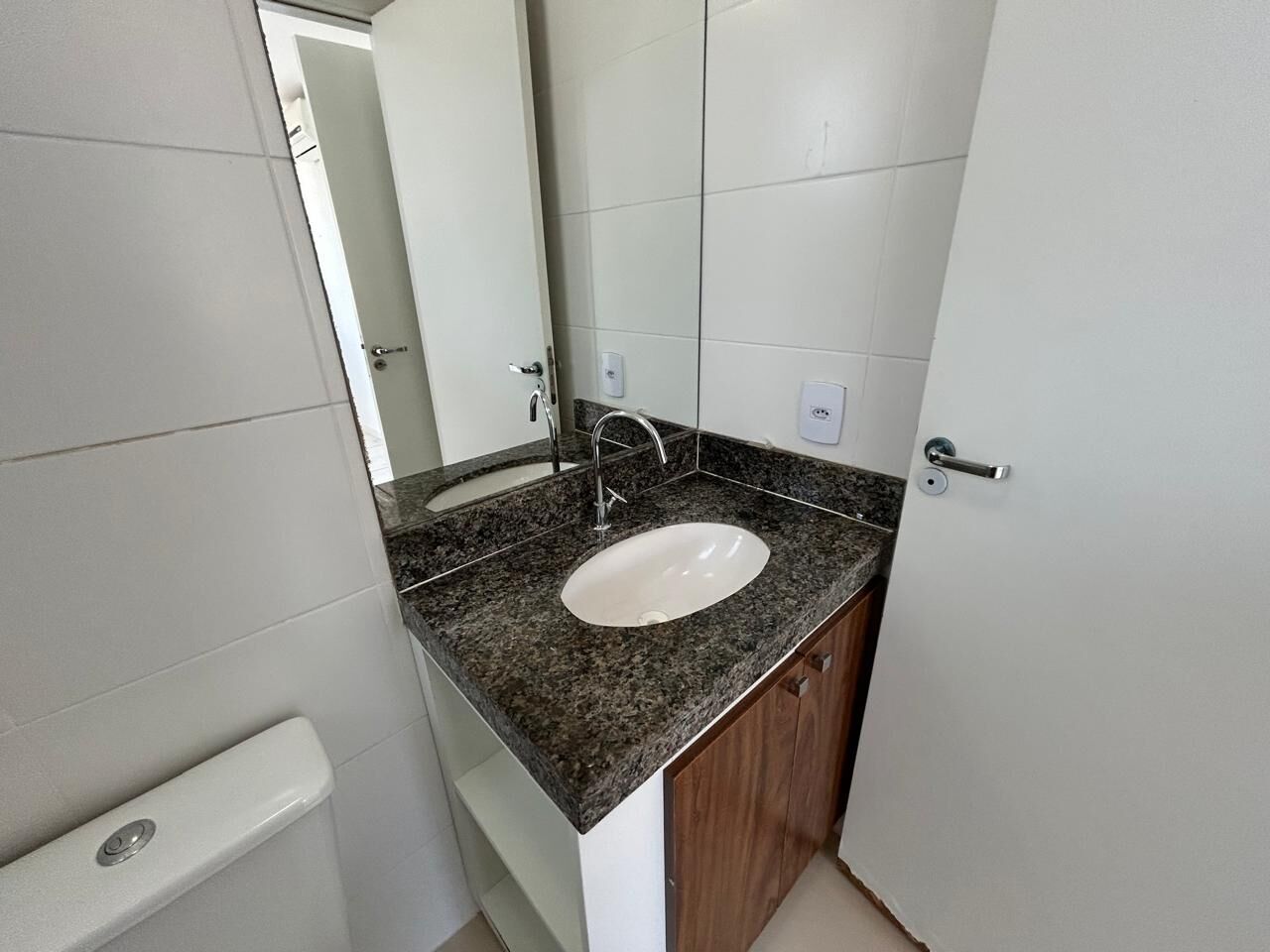 Apartamento à venda com 2 quartos, 62m² - Foto 19