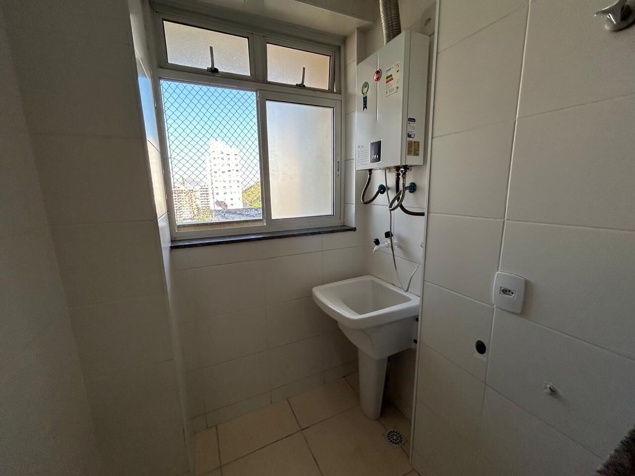 Apartamento à venda com 2 quartos, 62m² - Foto 26