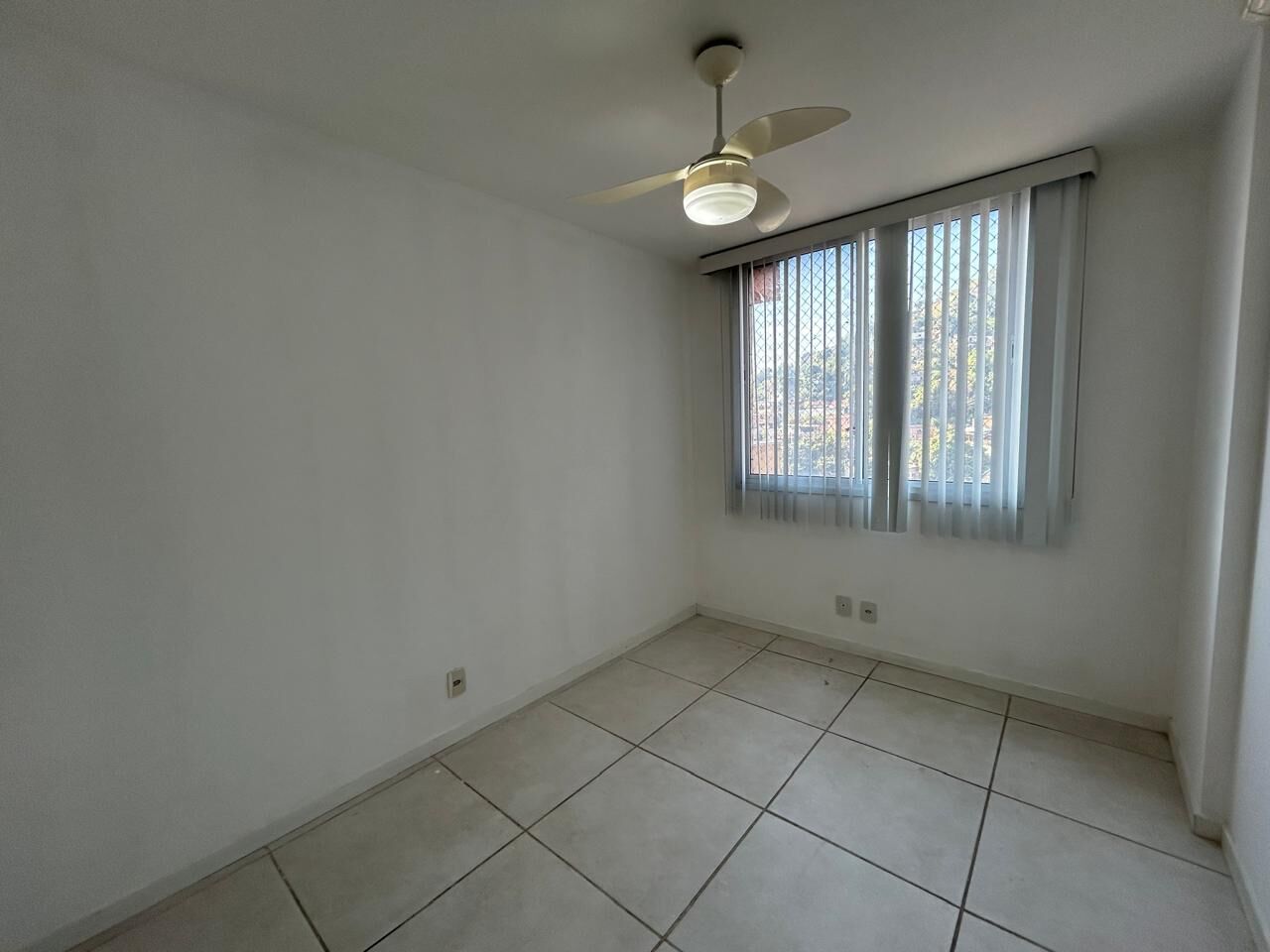 Apartamento à venda com 2 quartos, 62m² - Foto 10