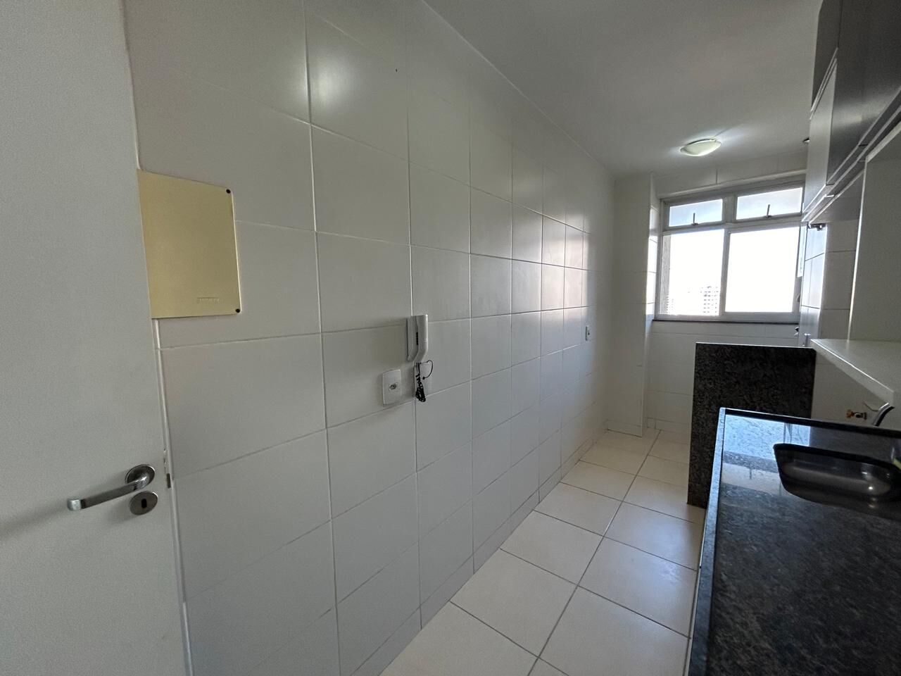 Apartamento à venda com 2 quartos, 62m² - Foto 24