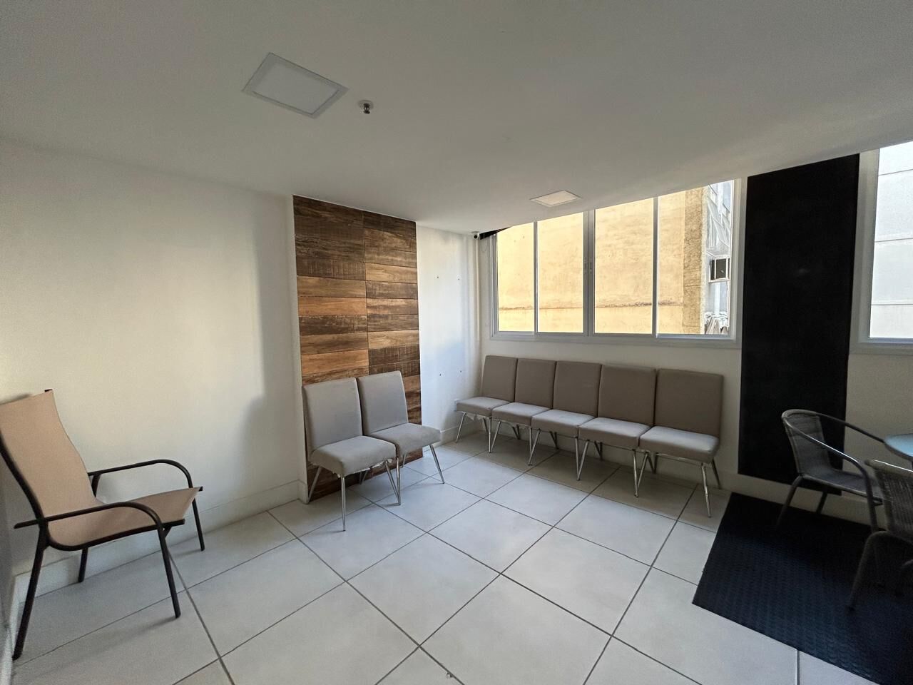 Apartamento à venda com 2 quartos, 62m² - Foto 42