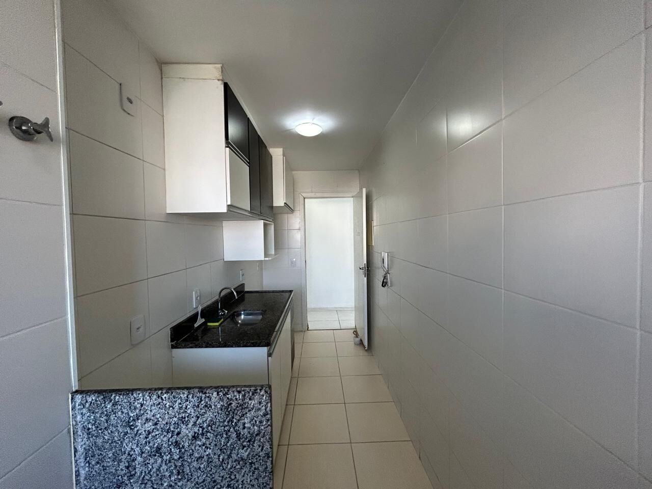 Apartamento à venda com 2 quartos, 62m² - Foto 27