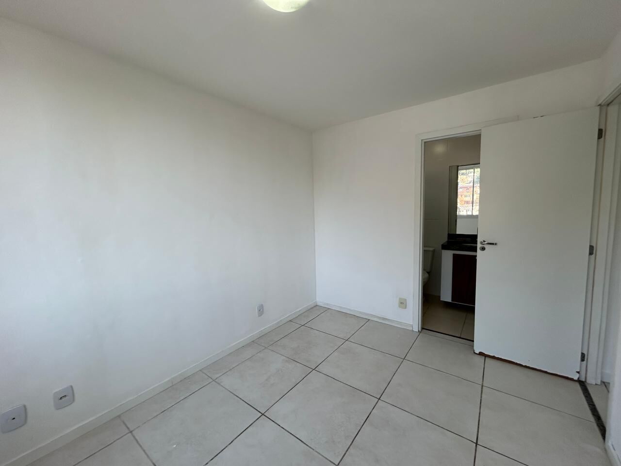 Apartamento à venda com 2 quartos, 62m² - Foto 15