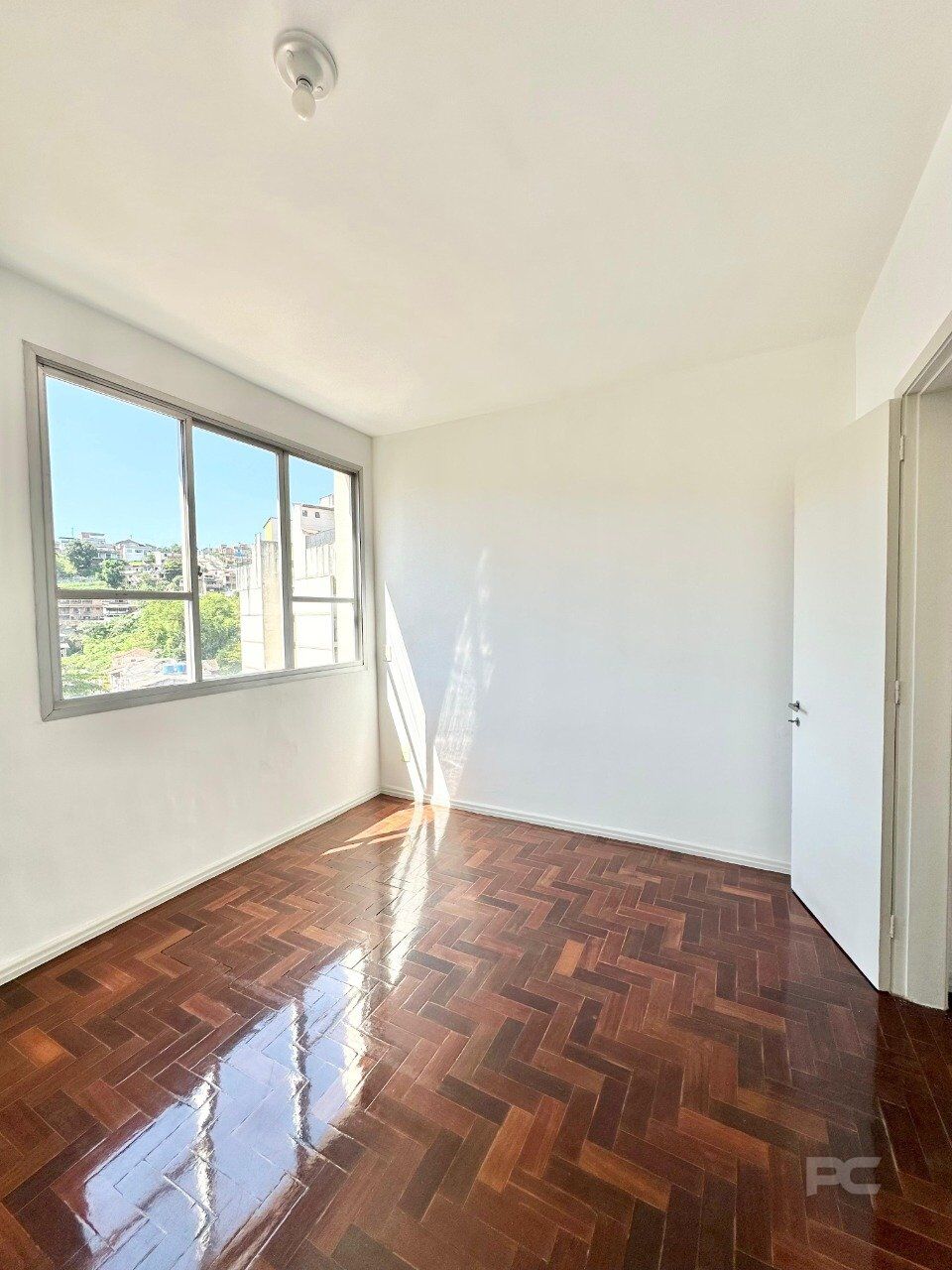 Apartamento à venda com 2 quartos, 87m² - Foto 10