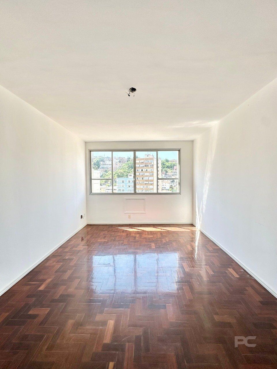 Apartamento à venda com 2 quartos, 87m² - Foto 5