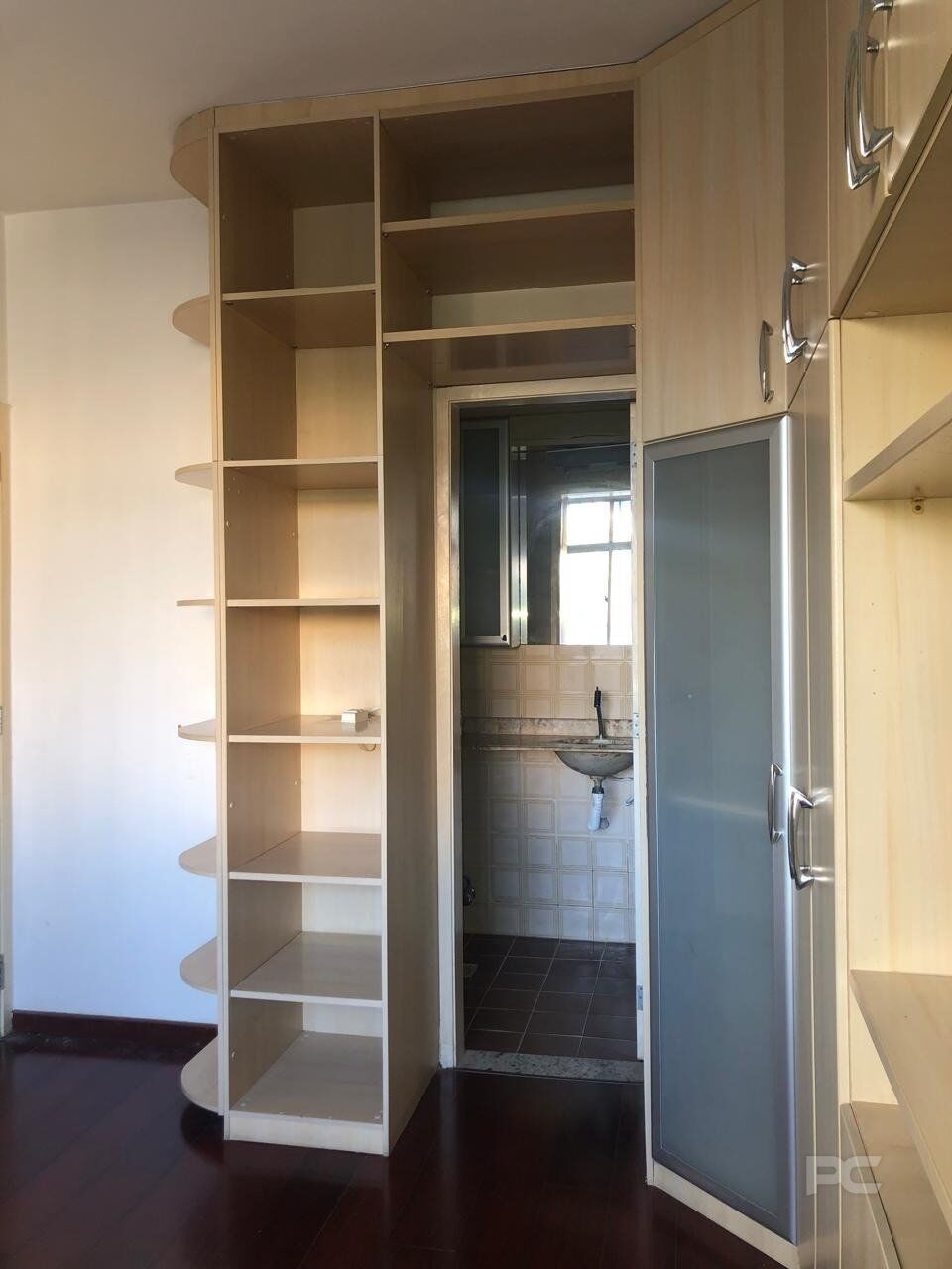 Apartamento à venda com 2 quartos, 80m² - Foto 10