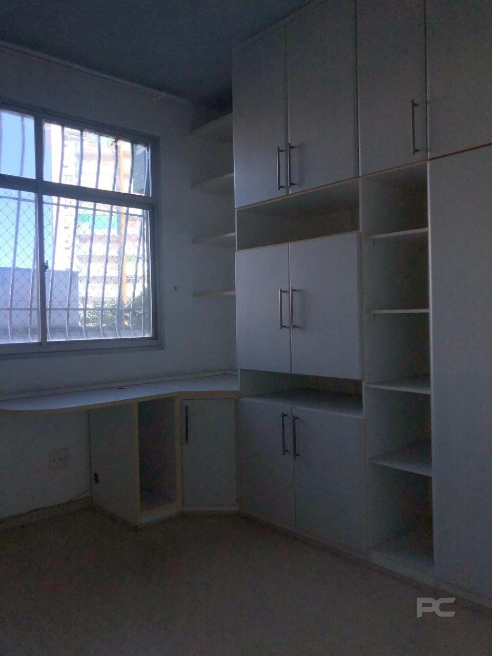 Apartamento à venda com 2 quartos, 80m² - Foto 17