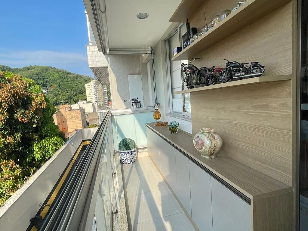 Apartamento à venda com 2 quartos, 68m² - Foto 20