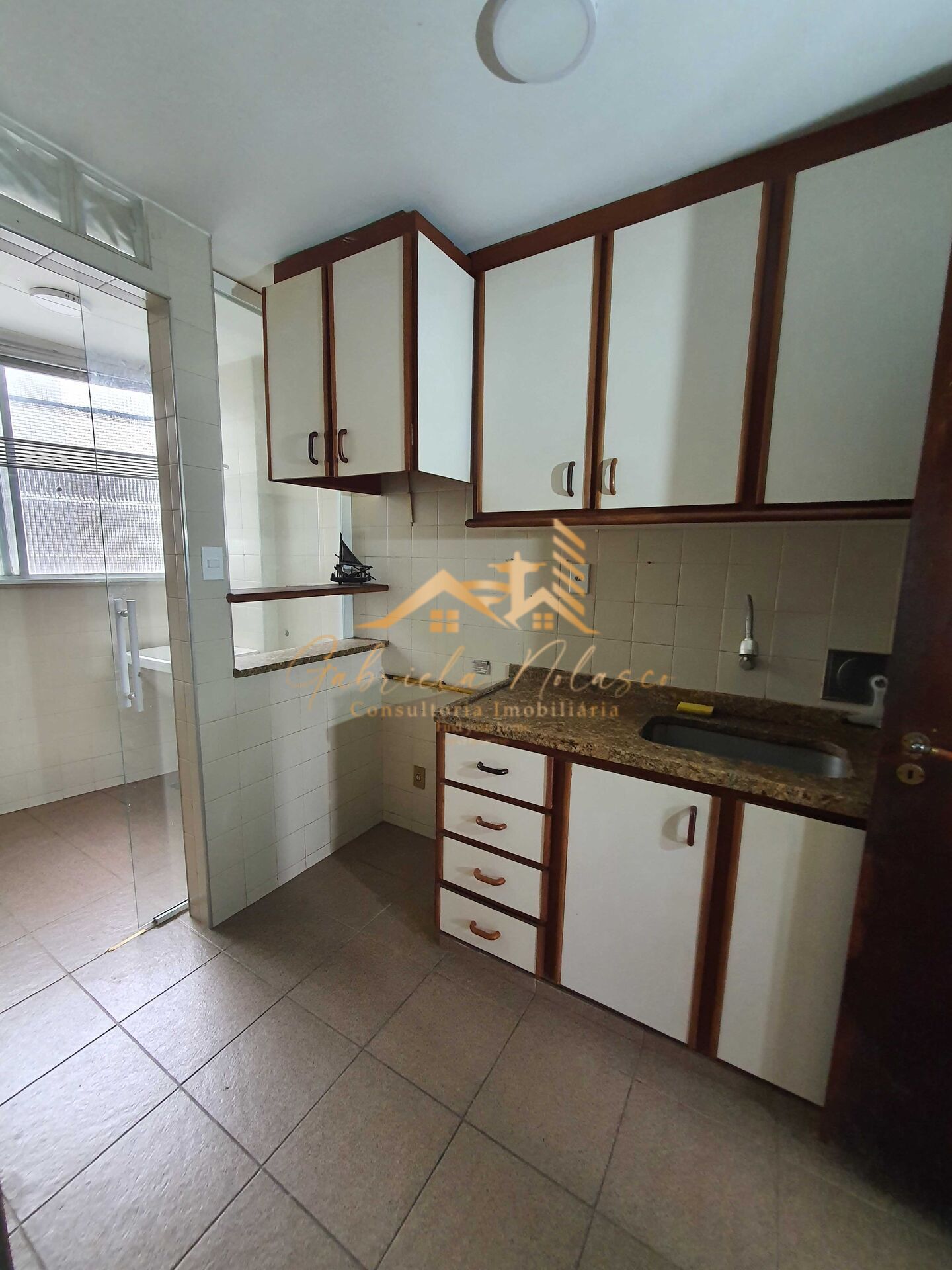 Apartamento à venda com 2 quartos, 67m² - Foto 28