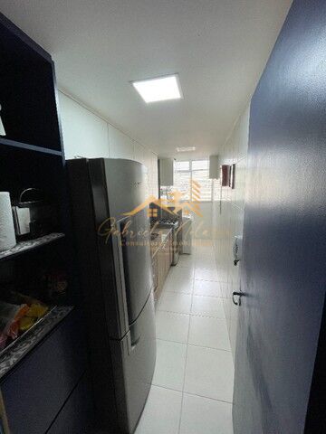 Apartamento à venda com 2 quartos, 77m² - Foto 13