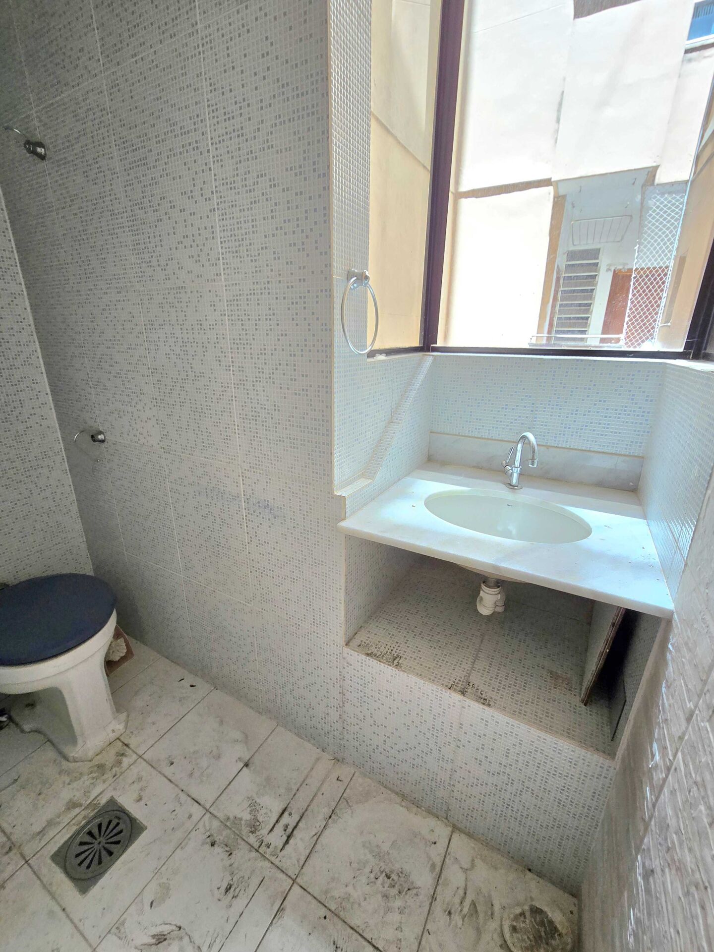 Apartamento à venda com 2 quartos, 60m² - Foto 8